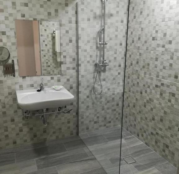 פנסיון Ponte Romana