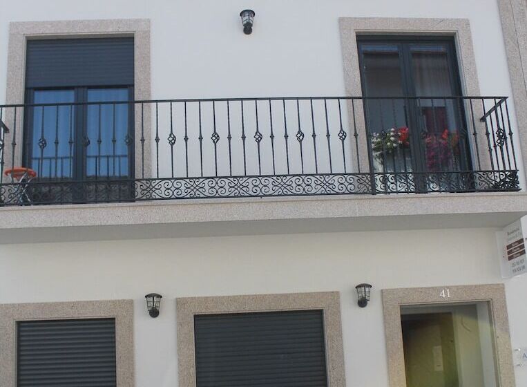 פנסיון Residencial Kuarenta&um