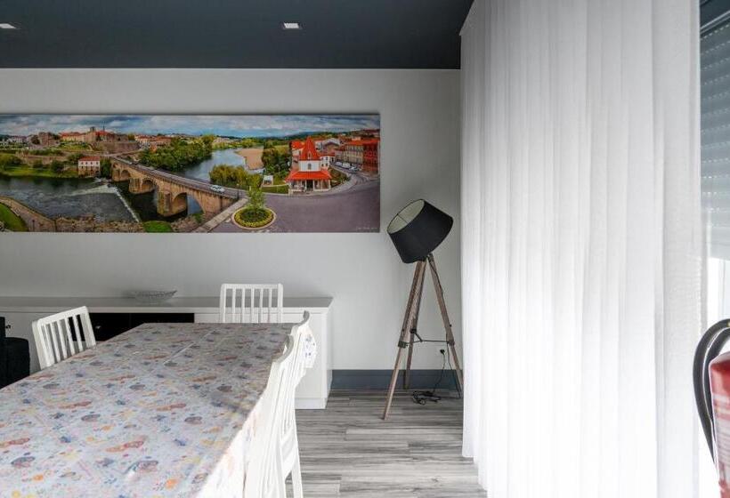 פנסיון Residencial Kuarenta&um