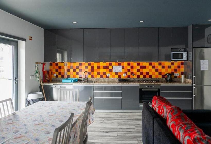 פנסיון Residencial Kuarenta&um