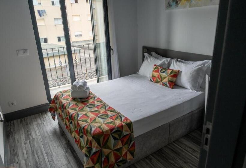 פנסיון Residencial Kuarenta&um