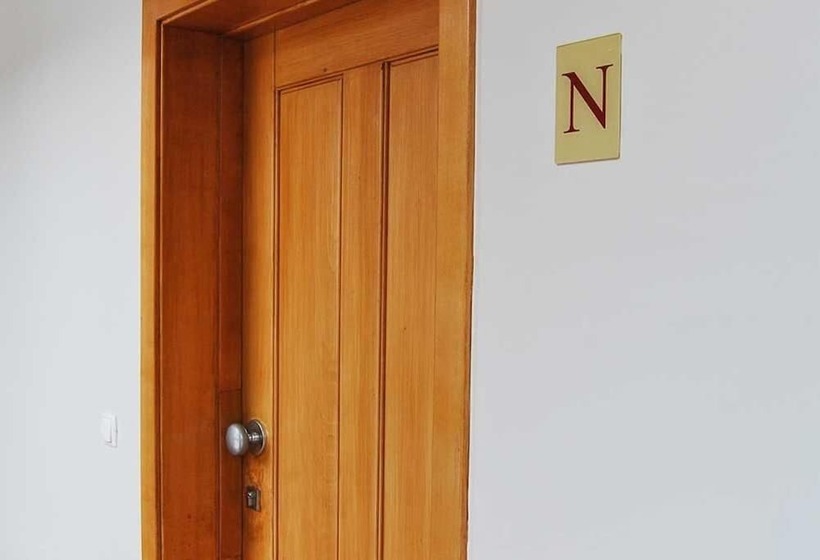 بنسيون Residencial Santo António