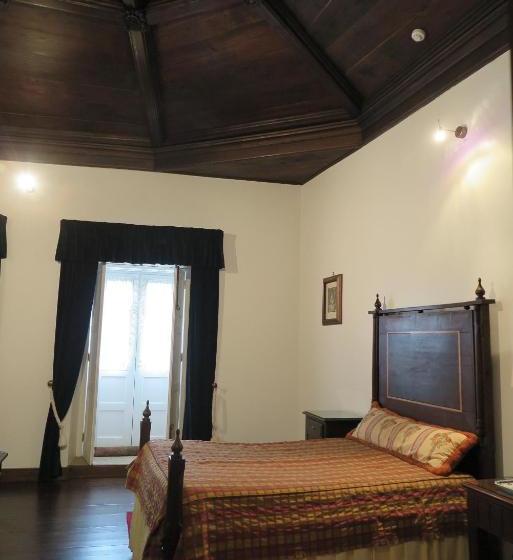 پانسیون Solar De Santa Maria