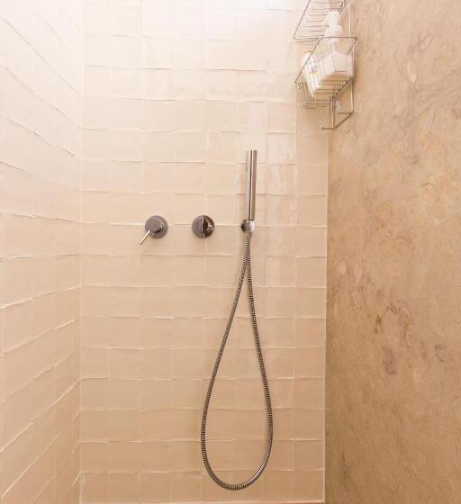 膳宿费 Torre De Maneys