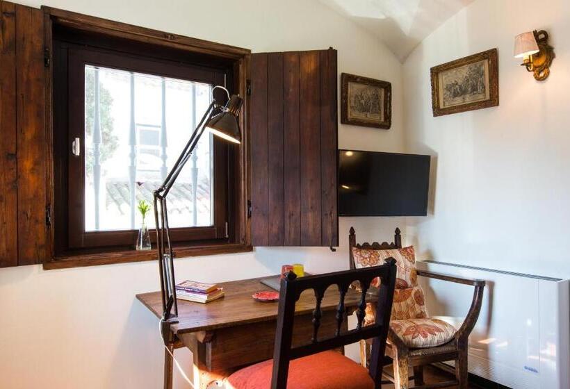 膳宿费 Torre De Maneys