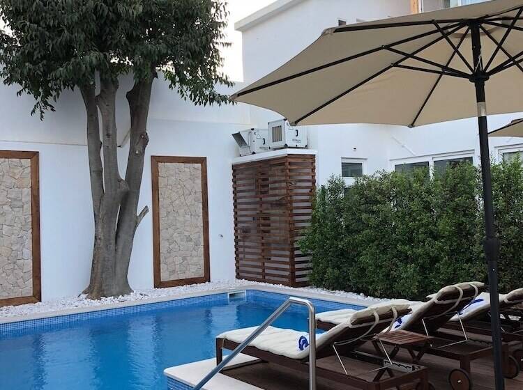 Пансион Villa Rio Guest House Suites