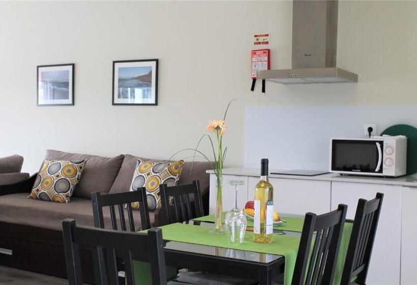 Vale De Lourinhã   Casas De Campo