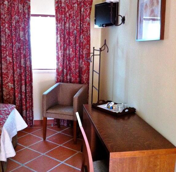 ユースホステル Casa Do Largo Golegã Turismo De Habitação