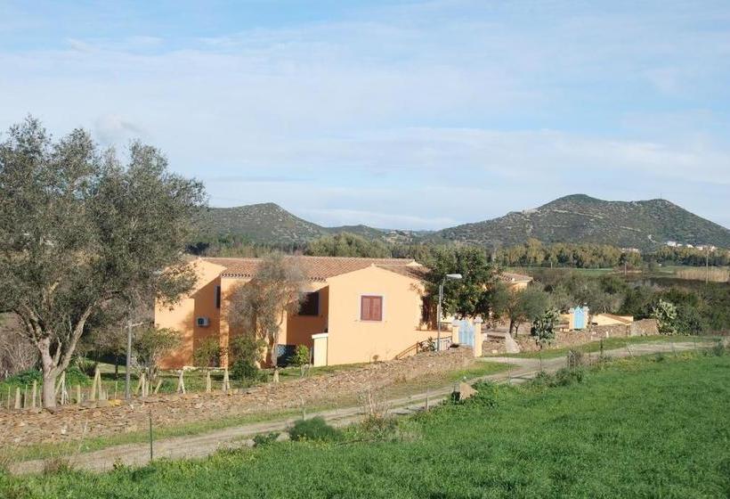 فندق Agriturismo Manasi