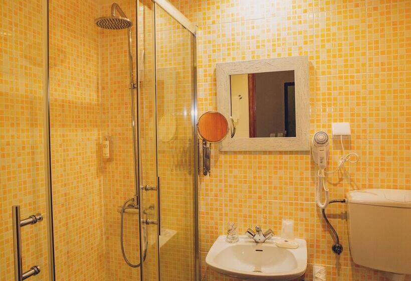 Отель Imperio Do Rei