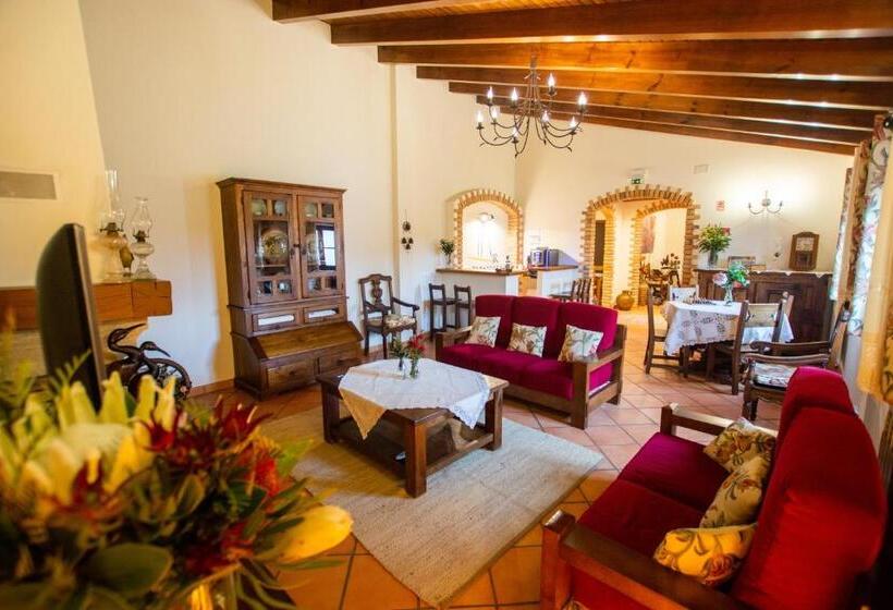 فندق Monte Joao Roupeiro   Turismo Rural