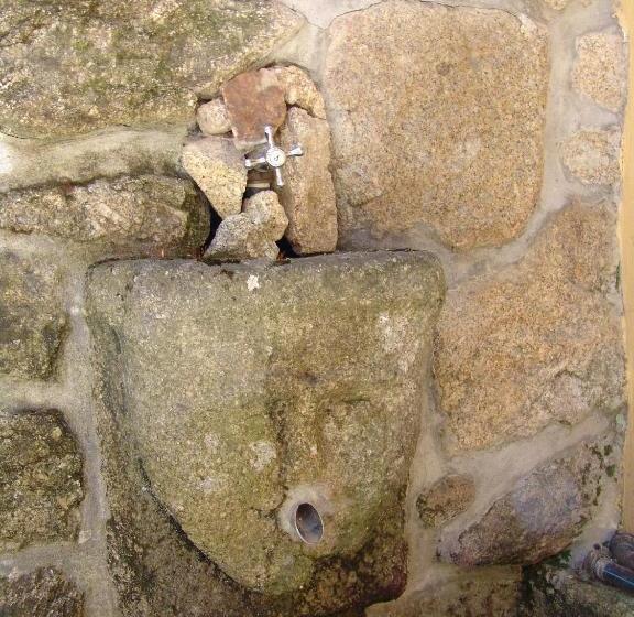 Отель Quinta Casal De Vila Pouca