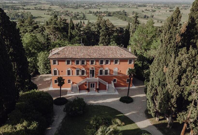 בית מלון כפרי Relais Roncolo 1888