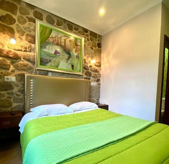 펜션 Alojamento Central