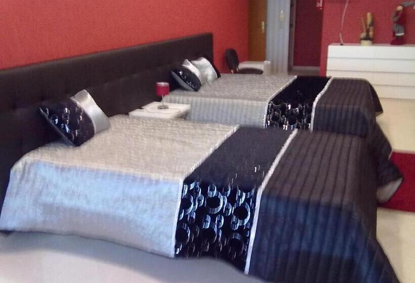 펜션 Alojamento Galerias Nascentes