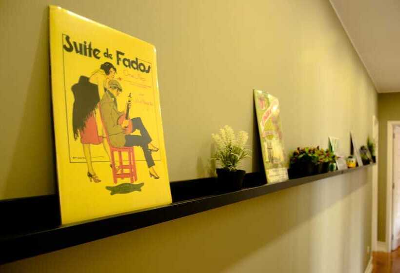 پانسیون Alvalade Ii Airport Guest House