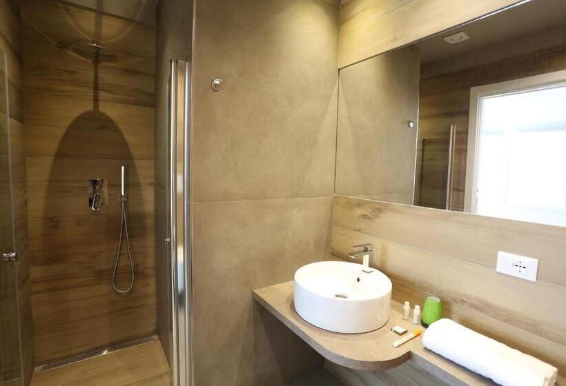 پانسیون Aurienzia