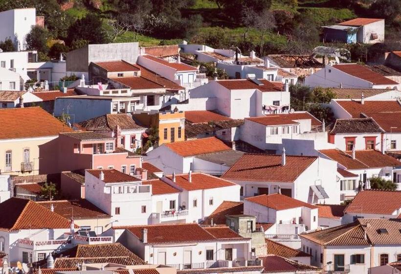 بنسيون Bartholomeu Guesthouse