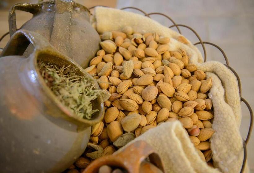 بنسيون Casa Da Amendoeira