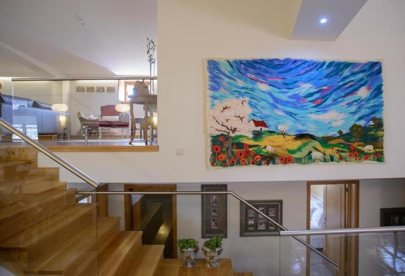 بنسيون Casa Da Amendoeira