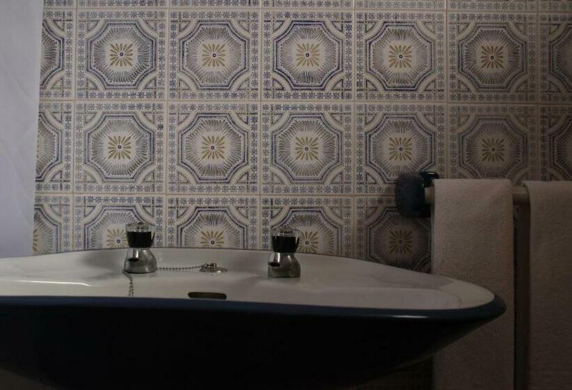 بنسيون Casa Do Lugar De Paços