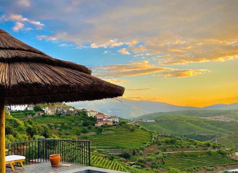 펜션 Casa Do Romezal