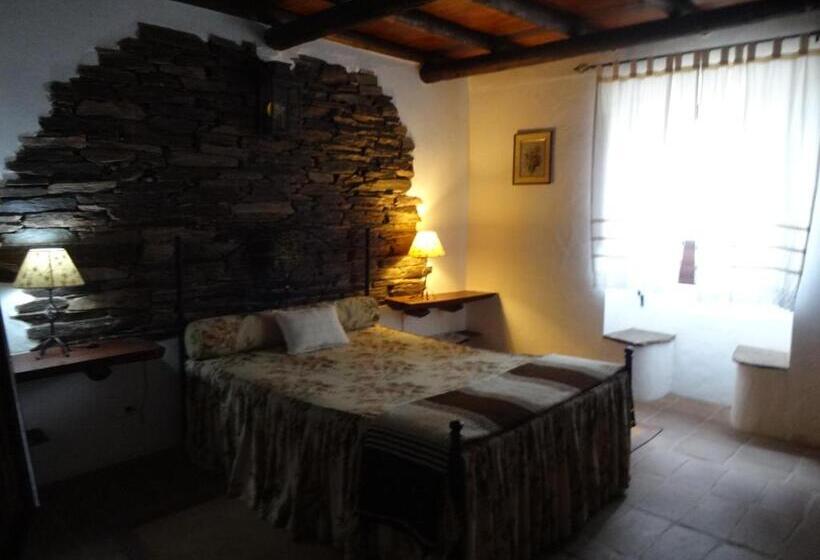 پانسیون Casa Saramago