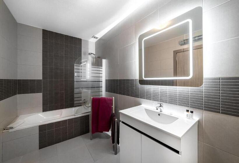 پانسیون Castelo Guest House