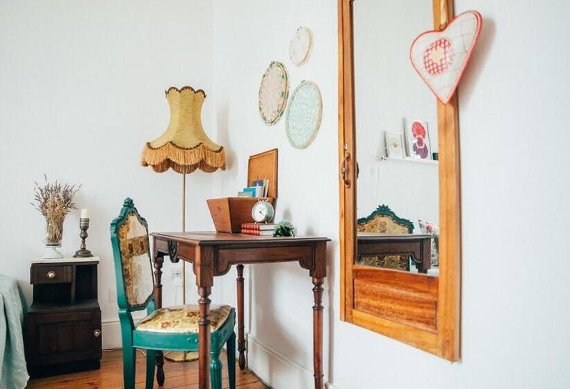 بنسيون Dona Fina Guest House