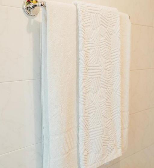 بنسيون Dona Fina Guest House