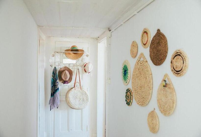 بنسيون Dona Fina Guest House