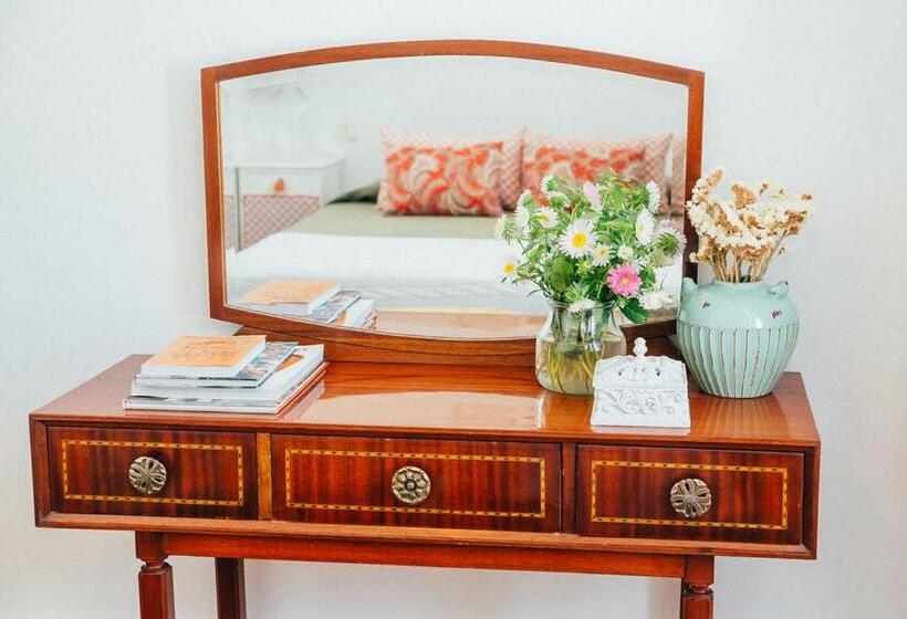 بنسيون Dona Fina Guest House