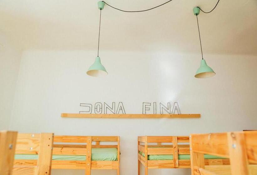 بنسيون Dona Fina Guest House