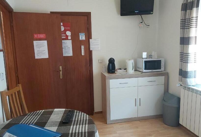 بنسيون Encosta Da Serra