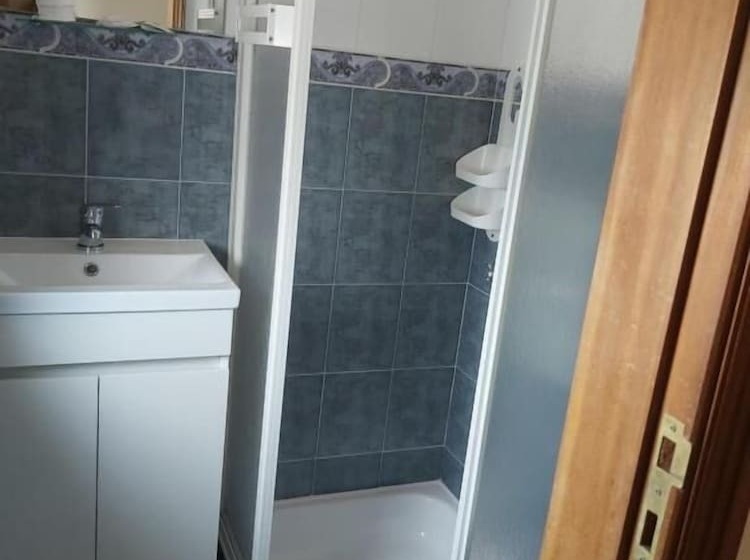 بنسيون Encosta Da Serra