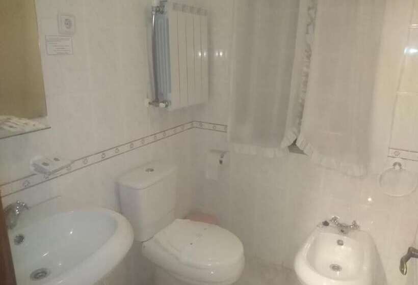 بنسيون Encosta Da Serra