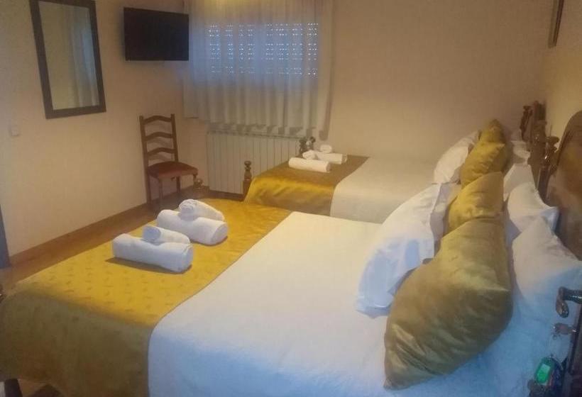 بنسيون Encosta Da Serra