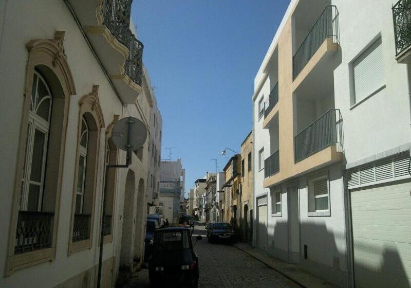 Пансион Entrecubos Guesthouse