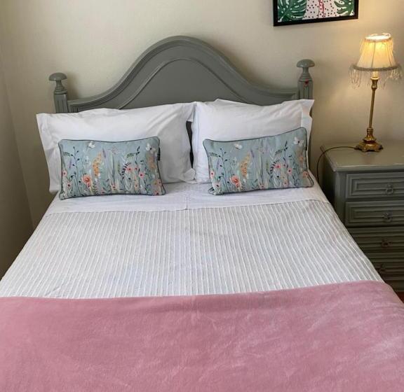 膳宿费 Ester Guest House