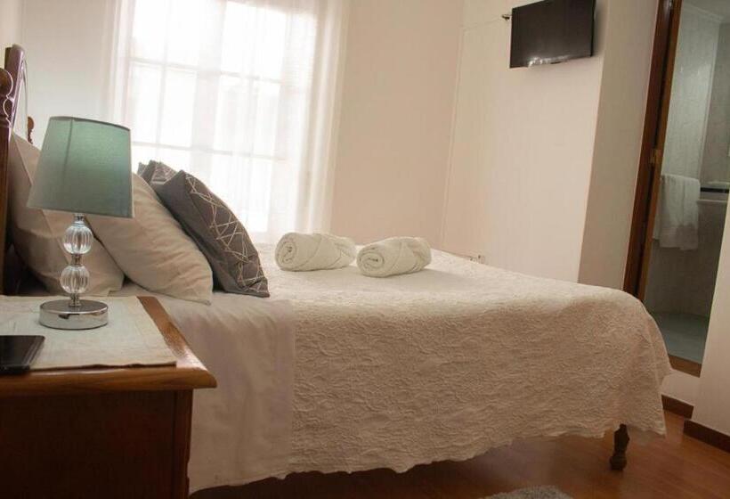 پانسیون Gouveia Residence