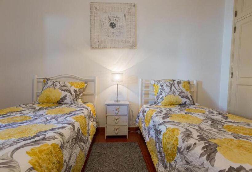 پانسیون Hospedaria Os Condes