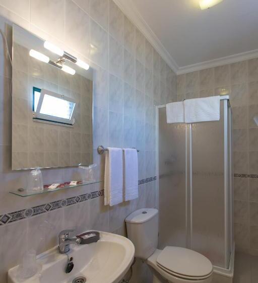 پانسیون Hospedaria Os Condes