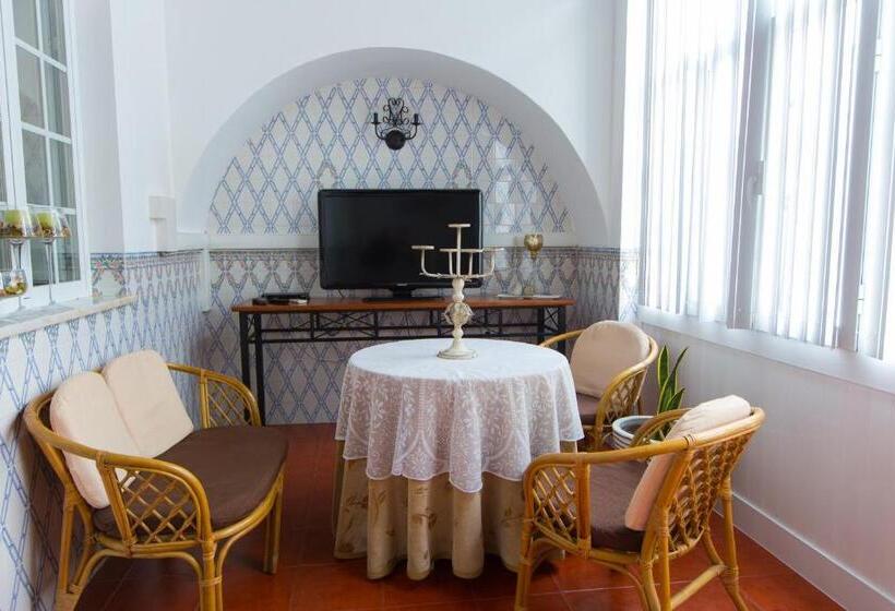 پانسیون Hospedaria Os Condes