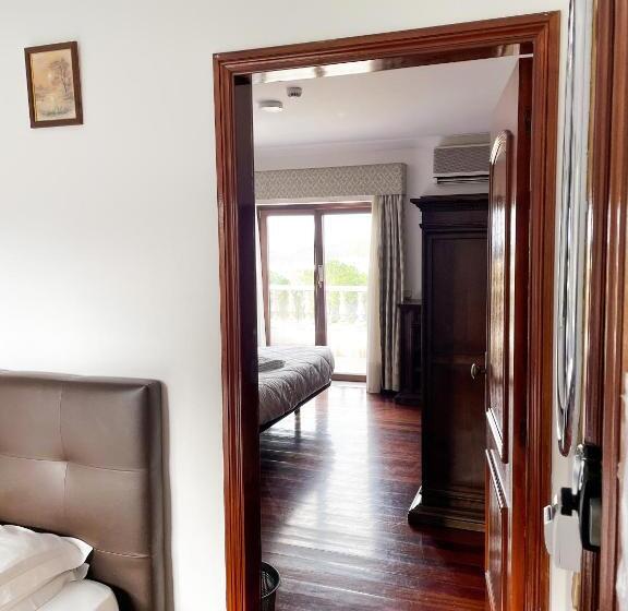 پانسیون Jantesta Guest House