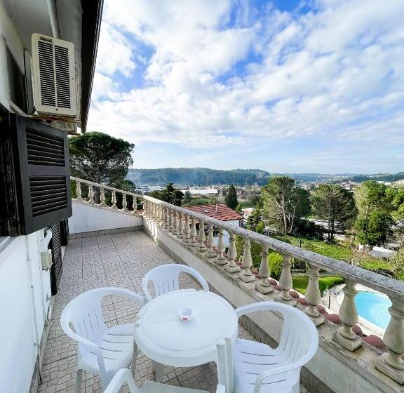 پانسیون Jantesta Guest House