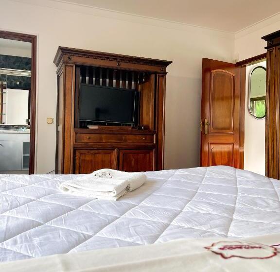 پانسیون Jantesta Guest House