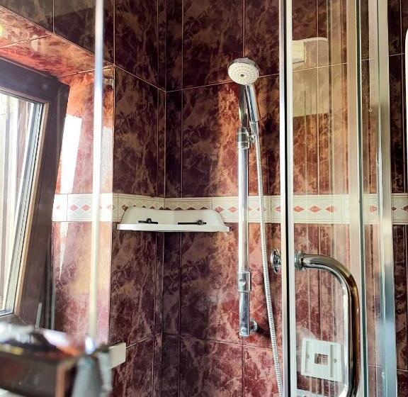 پانسیون Jantesta Guest House