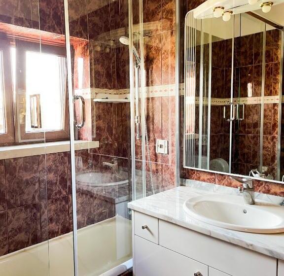 پانسیون Jantesta Guest House