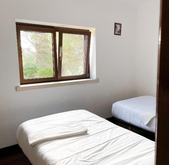 پانسیون Jantesta Guest House