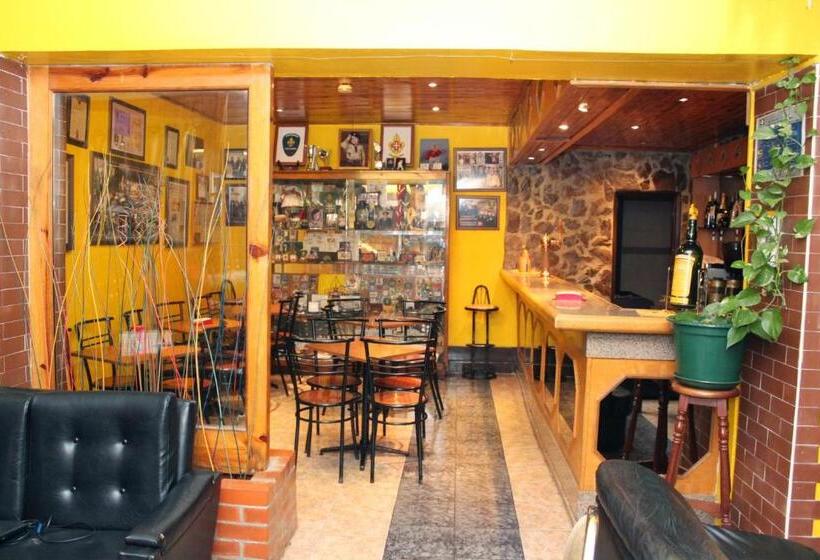 ペンション Mikotania